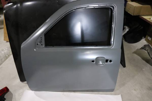 FORD RANGER 2.5 TDCİ ÇIKMA PARÇA  2007-2011 SIFIR ÖN SOL KAPI